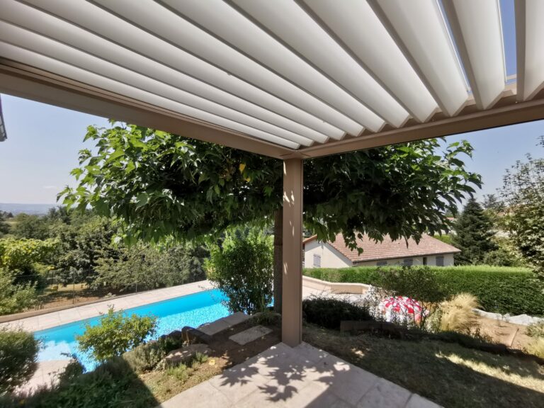 Pergola bioclimatique chamboeuf 42