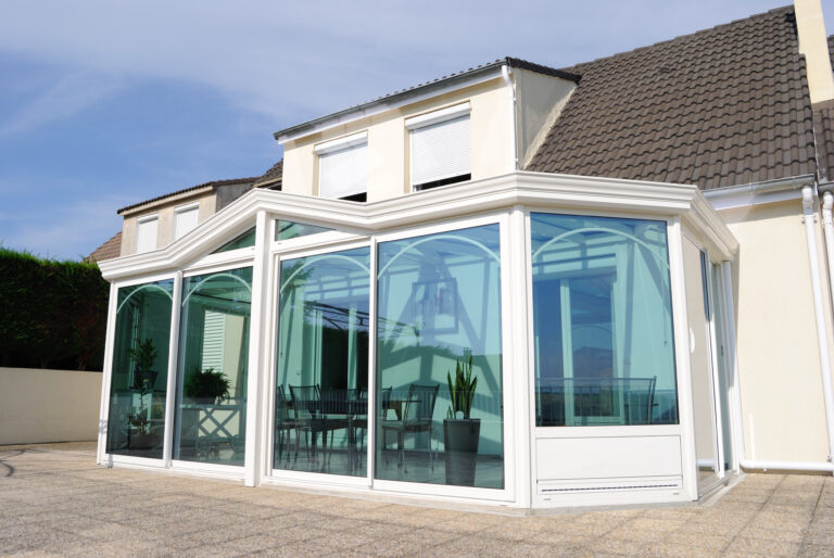 Veranda Chambles Loire 42