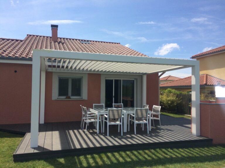 pergola bioclimatique Chenereilles (haute loire)