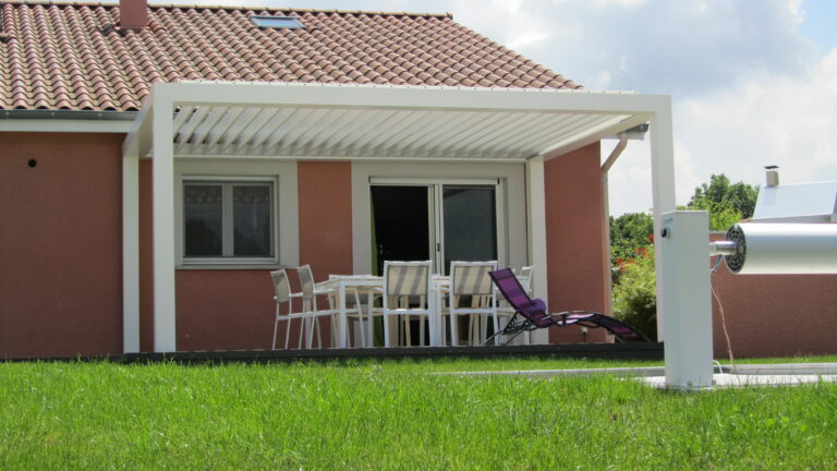 pergola bioclimatique Lapte (43)