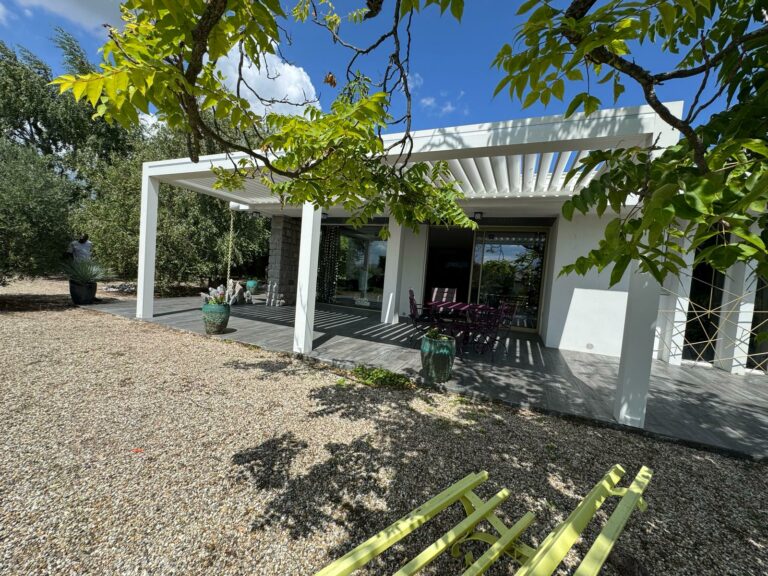 Pergola Bioclimatique à saint-martin-la-plaine 42