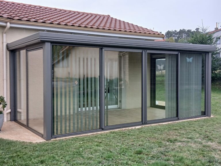 veranda avec store a monistrol 43 haute loire